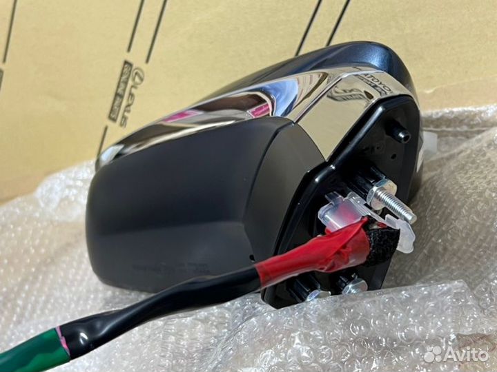 Зеркало заднего вида боковое правое Lexus Nx