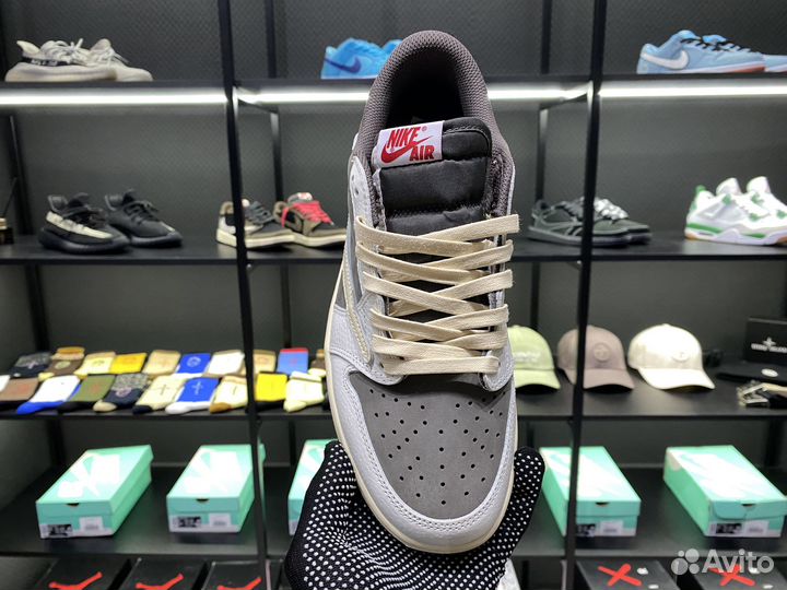 Кроссовки Nike Air Jordan 1 Low x Travis Scott 