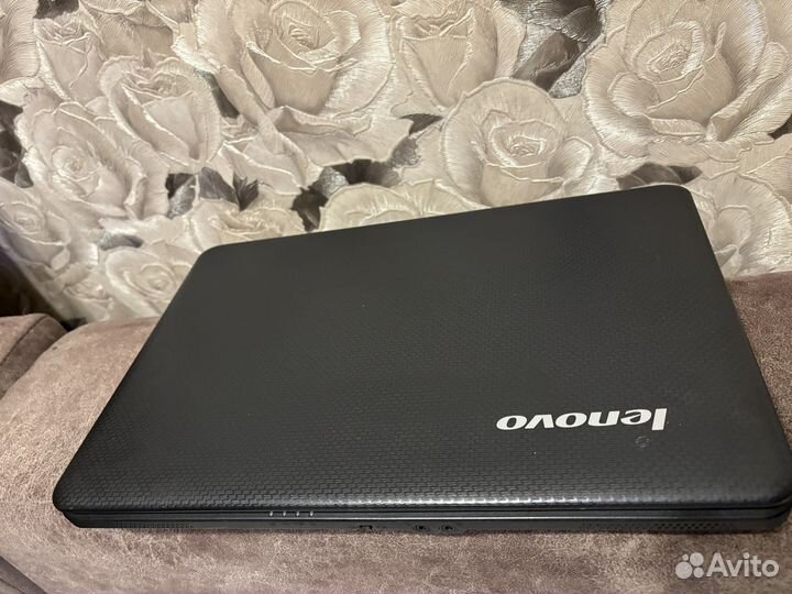 Ноутбук Lenovo в хорошем состоянии