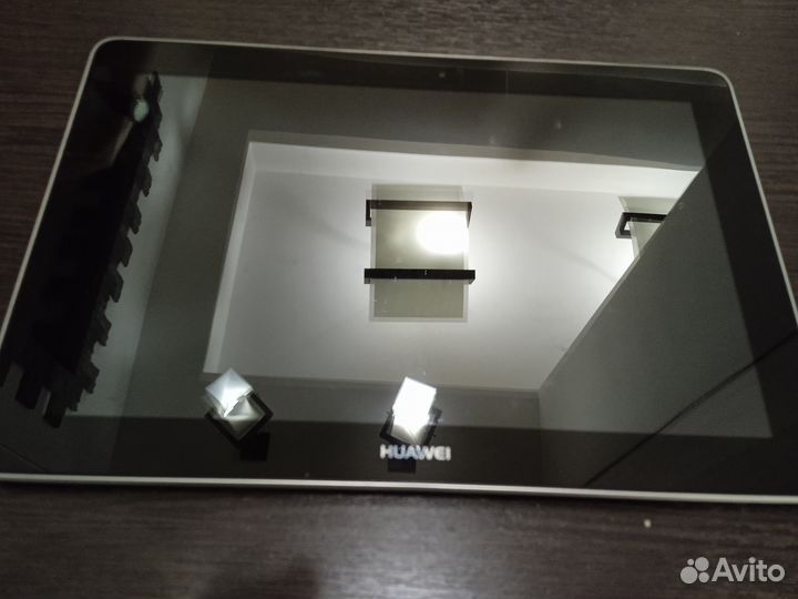 Планшет huawei mediapad 10 FHD 101u