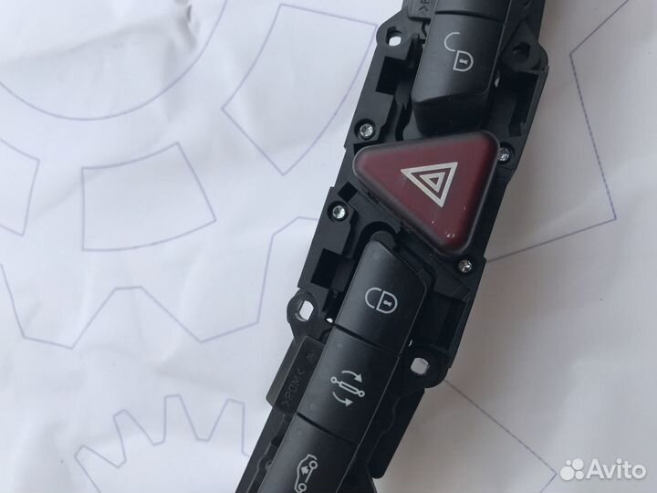 Блок кнопок Mercedes - S W220