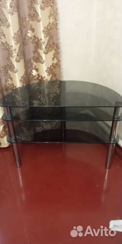 Полка под телевизор