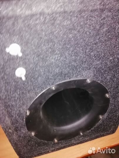 Сабвуфер Deaf bonce Machete вместе с коробом