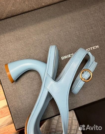 Босоножки женские Dries Van Noten