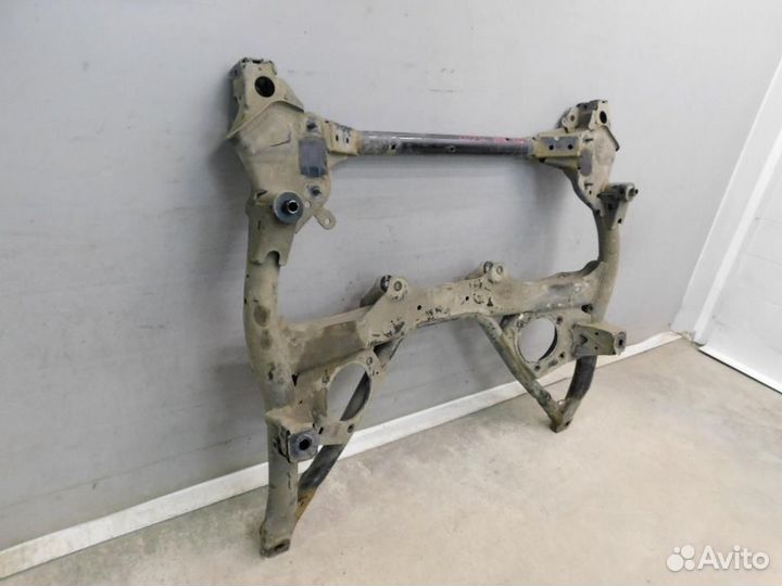 Балка подмоторная BMW 1-Series