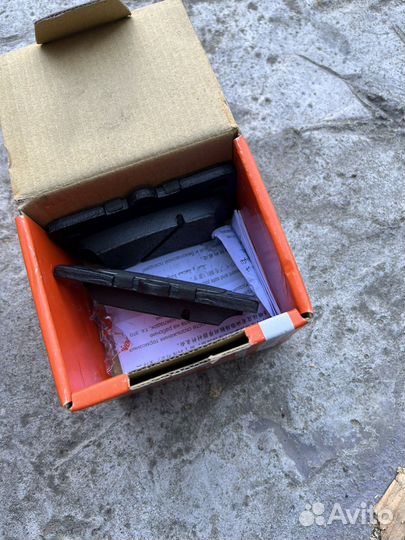 Тормозные колодки тойота