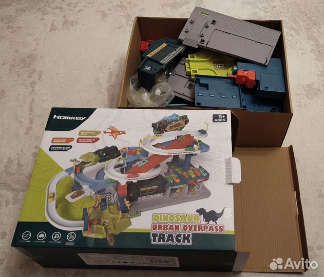 Автотрек с машинками парковка My favorite toys