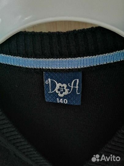 Жилетка для мальчика 140 размер