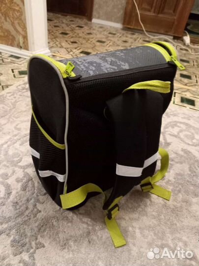 Рюкзак, портфель школьный