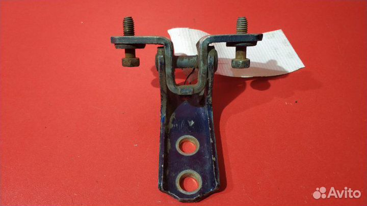 Петля двери задняя правая Mitsubishi Lancer CS1A