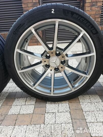 Комплект w205 оригинал разношироких колес Mercedes