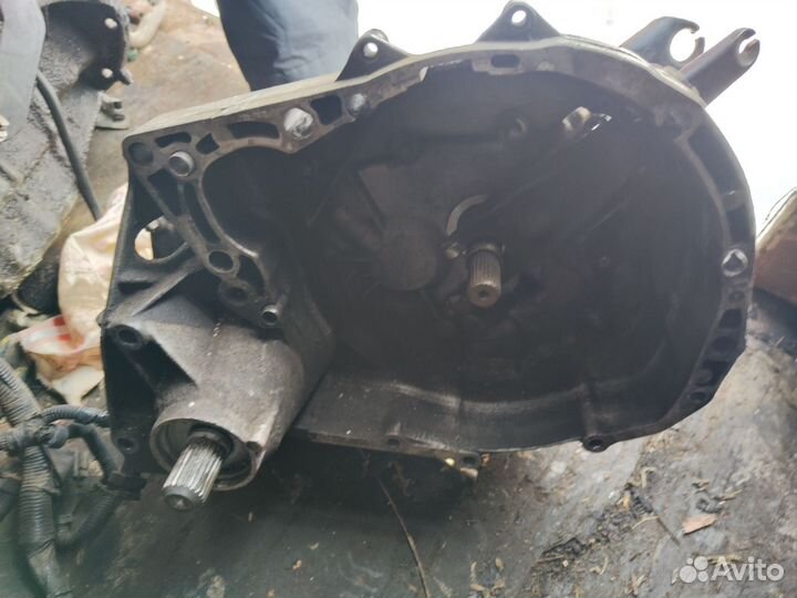 МКПП renault symbol 1.4 коробка передач