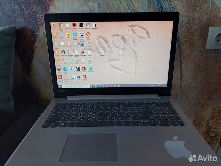 Ноутбук lenovo