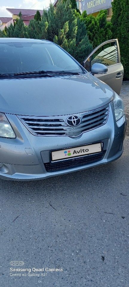 Toyota Avensis: фото владельца