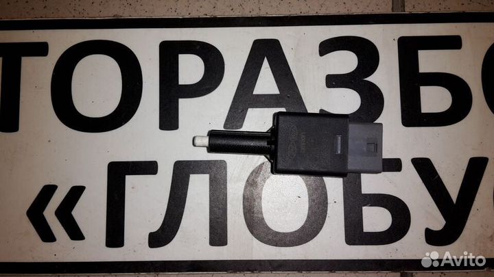 Датчик стоп-сигнала Kia Hyundai