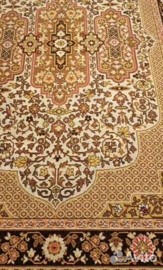 Ковер 200 х 290