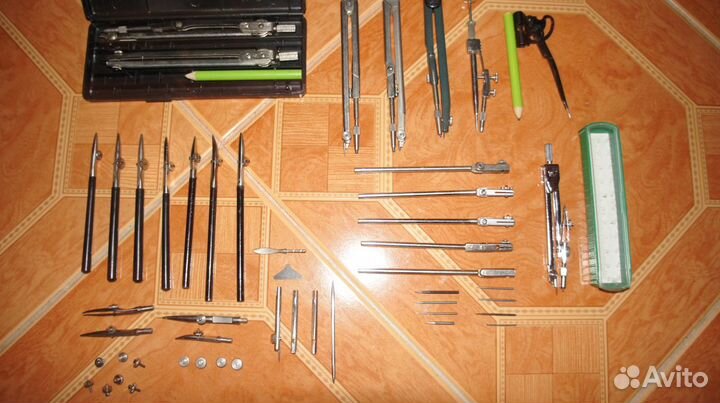 Рейсфедеры, Готовальни, Чертёжный инструмент СССР