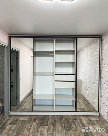 Шкаф купе на заказ с фабрики