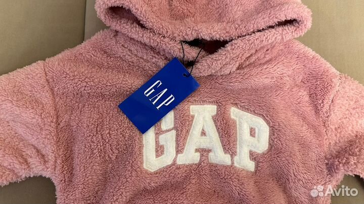 Джинсовая куртка и толстовка