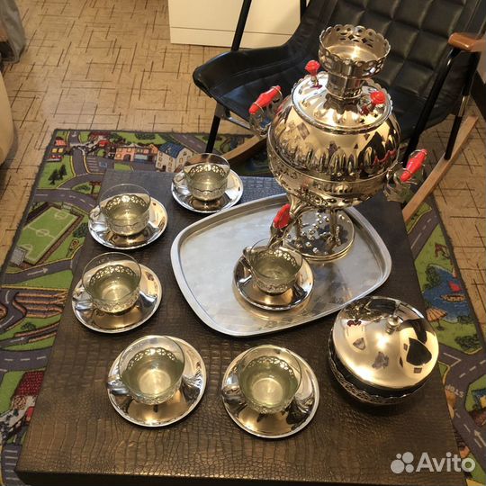 Конфетница и чайный сервиз СССР