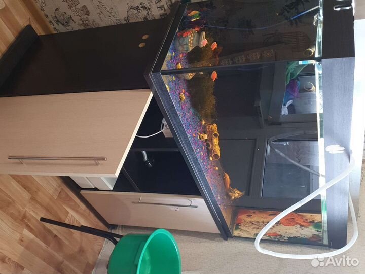 Аквариум с тумбой 230л,внешний фильтр