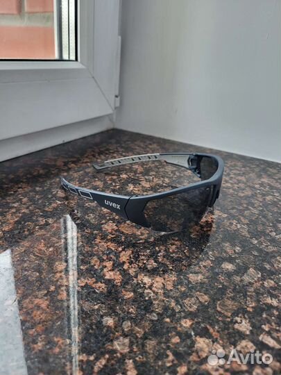 Очки защитные uvex