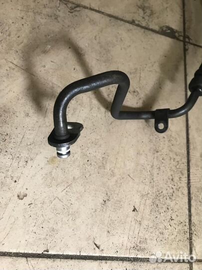 Шланг высокого давления гур Mersedes w204