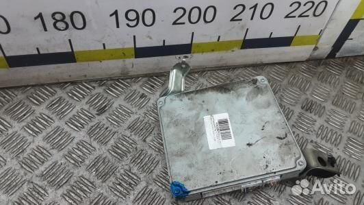 Блок управления двс toyota corolla verso 2 (99O18P