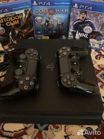 Sony playstation 4 PS4 slim 1tb
