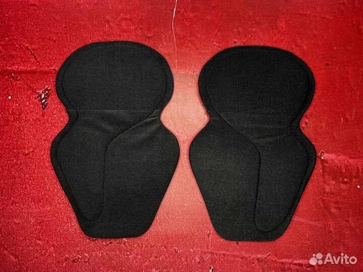 Хоккецные лайнеры для щитков / наколенников