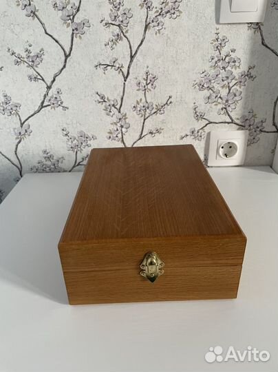Коробка деревянная подарочная