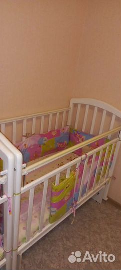 Детская кроватка