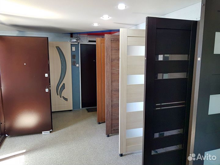 Дверь входная железная