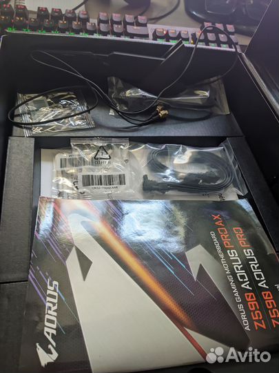 Gigabyte Z590 aorus PRO AX Не работает