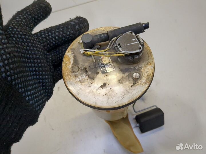 Насос топливный электрический Toyota Highlander 1