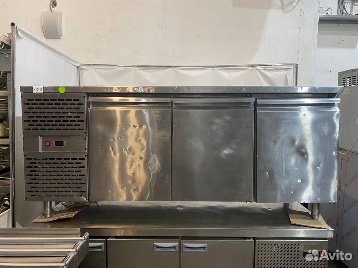 Холодильный стол