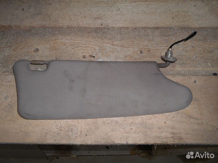 Козырек солнцезащитный левый Rover 75