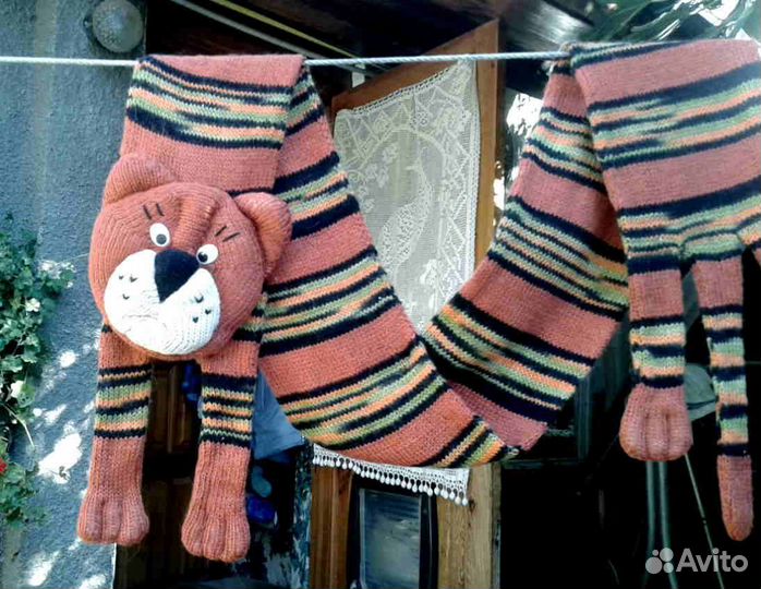 Котошарф вязаный, ручная работа