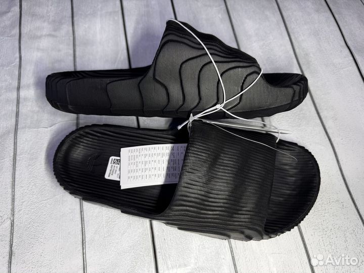 Тапочки Adidas adilette (Шлепанцы adidas adilette