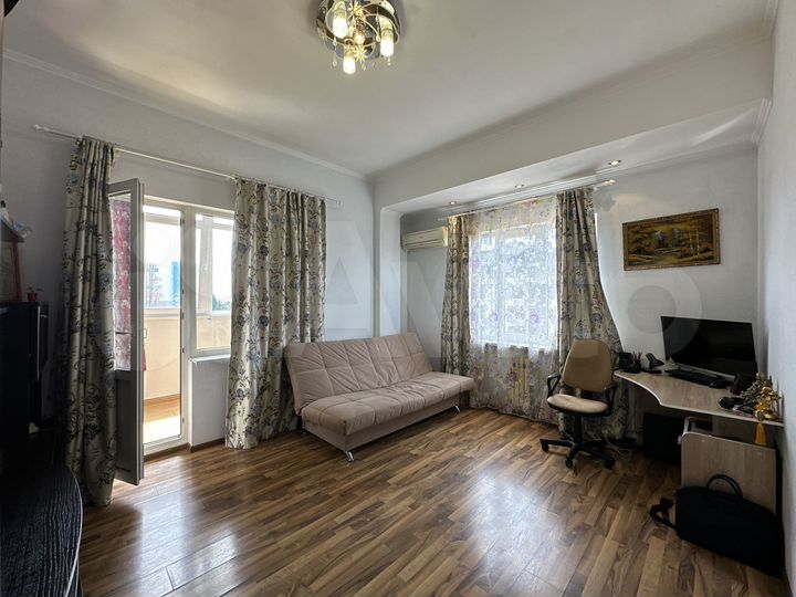 1-к. квартира, 47 м², 2/6 эт.