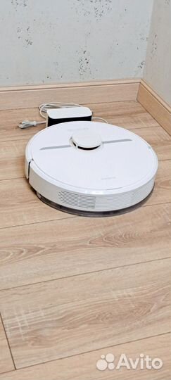 Dreame robot vacuum d9