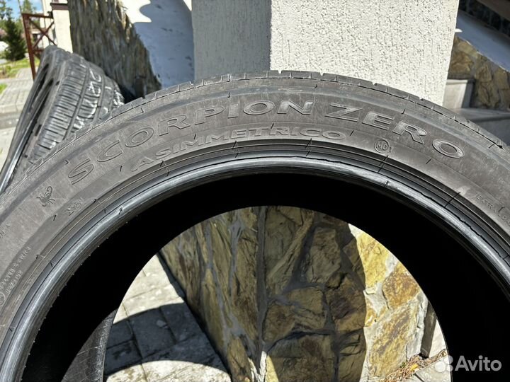 Pirelli Scorpion Zero 285/45 R21