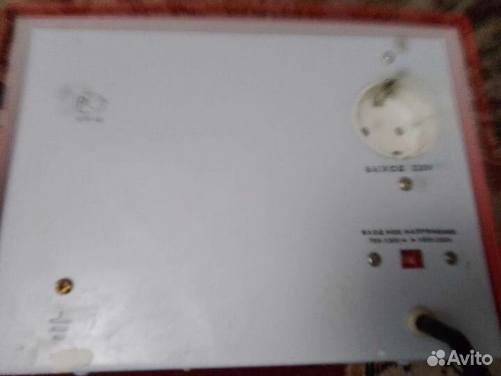 Стабилизатор напряжения высокой точности