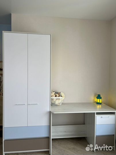 Детская кровать голубой/розовый цвет