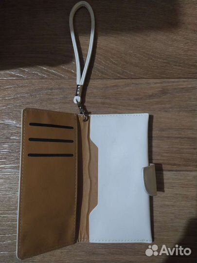 Чехлы на телефон универсальные