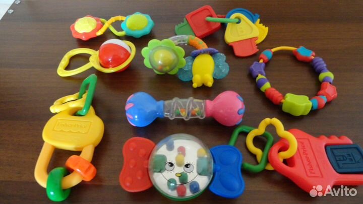 Погремушки от 0 до 12 мес
