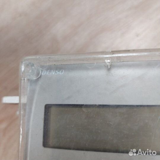 Информационный дисплей Mitsubishi Eclipse