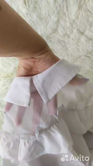 Блузка белая