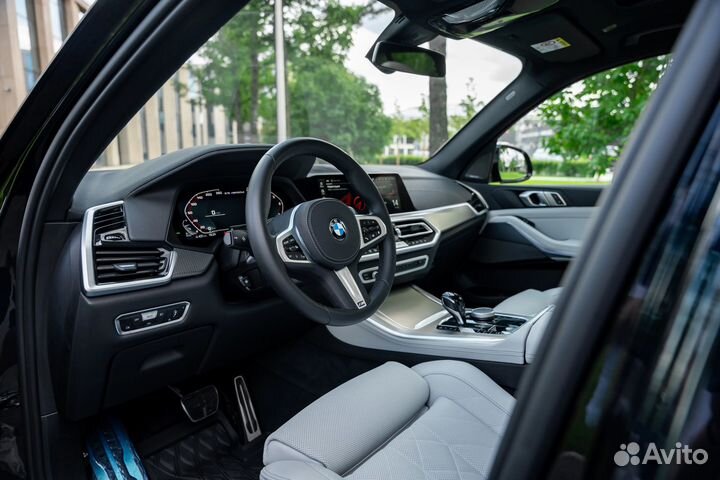 Аренда авто BMW X5M 50d