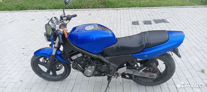 Honda CB-1